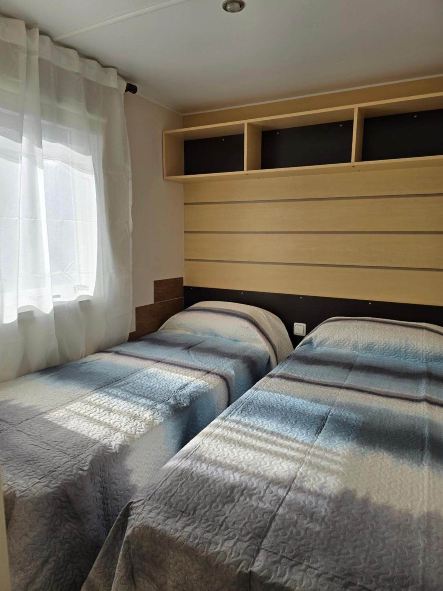 Camping Pradon 阿内罗 外观 照片